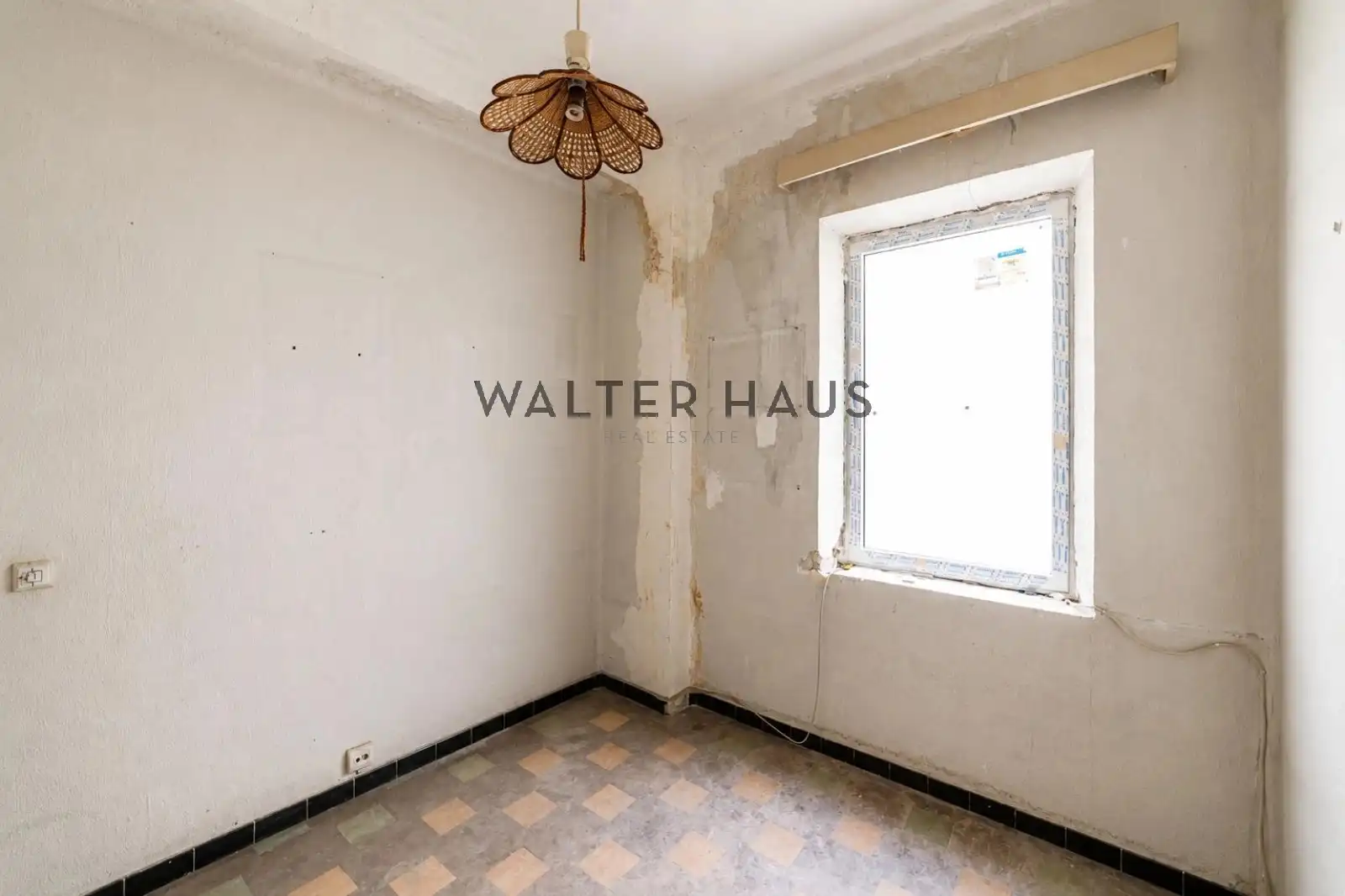 Flat for sale in Madrid  with Storage room