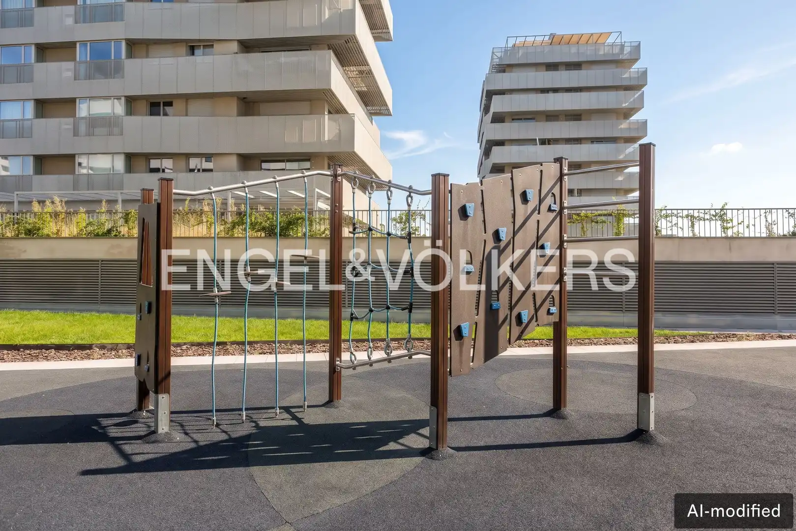 Exterior view of Flat for rent in Madrid  with Air Conditioner, Heating and Terrace