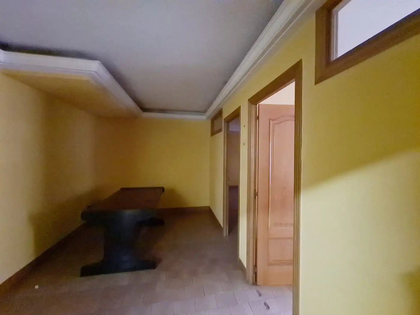 Office for rent in Santander