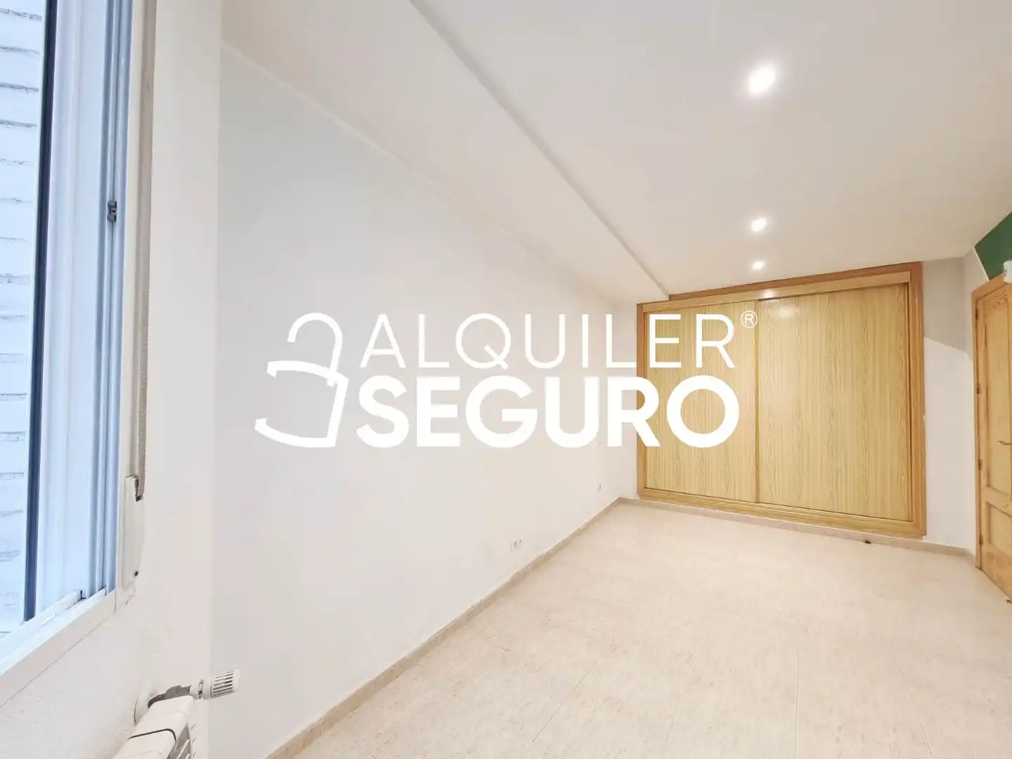 Wohnung zur Miete in Galapagar mit Klimaanlage, Heizung und Terrasse