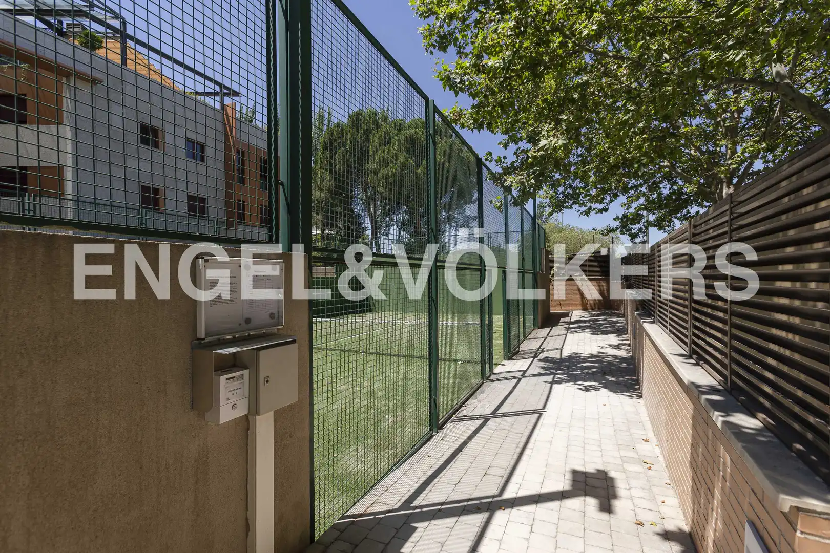 Piso de alquiler en Avenida de Valdemarin, Valdemarín