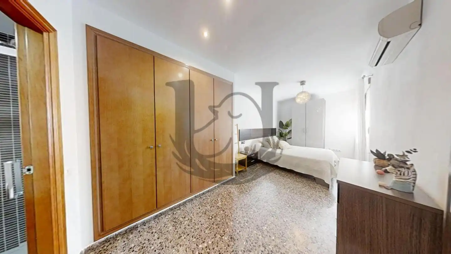 Habitación de Ático en venta en Alginet con Aire acondicionado y Terraza