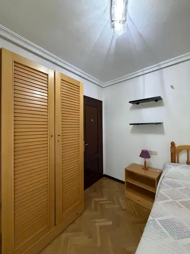 Pis amb ascensor de lloguer a Calle Marqués de Casa Valdés, imagen 34
