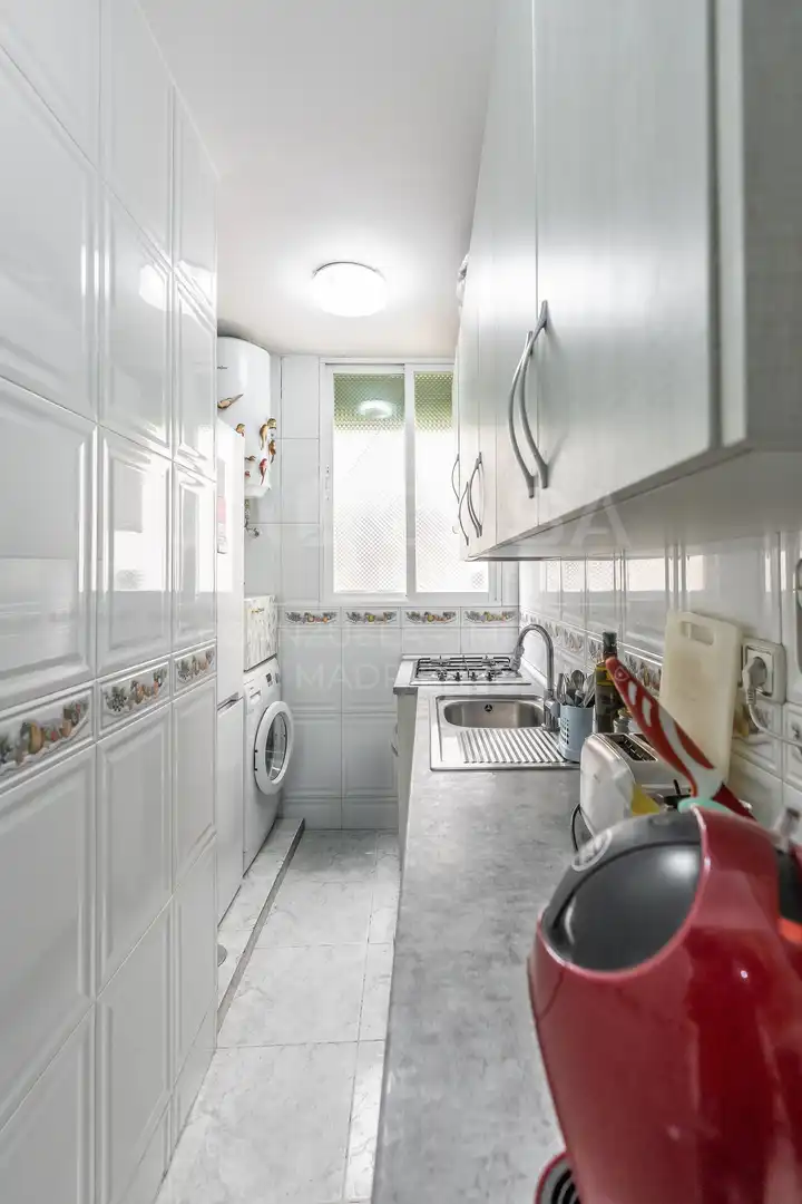 Kitchen of Flat for sale in Madrid  with Air Conditioner, Heating and Balcony