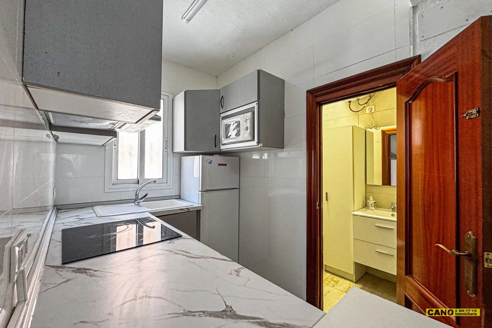 Kitchen of Flat for sale in Almería  with Air Conditioner and Heating