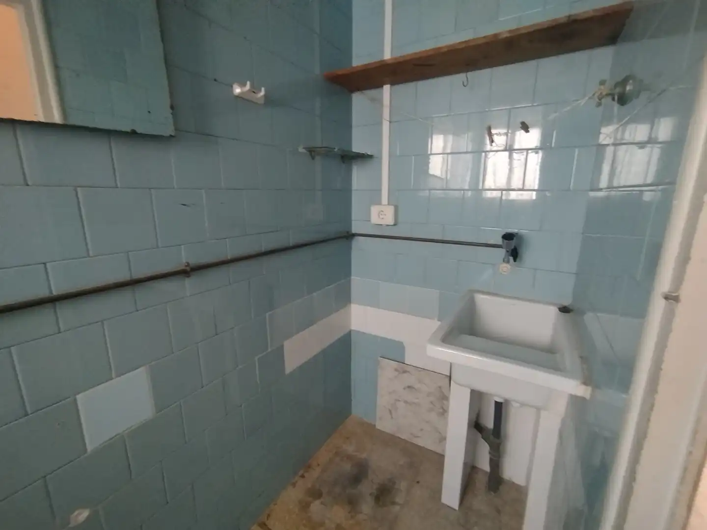 Badezimmer von Wohnung zum Verkauf in Castellón de la Plana / Castelló de la Plana mit Terrasse und Balkon