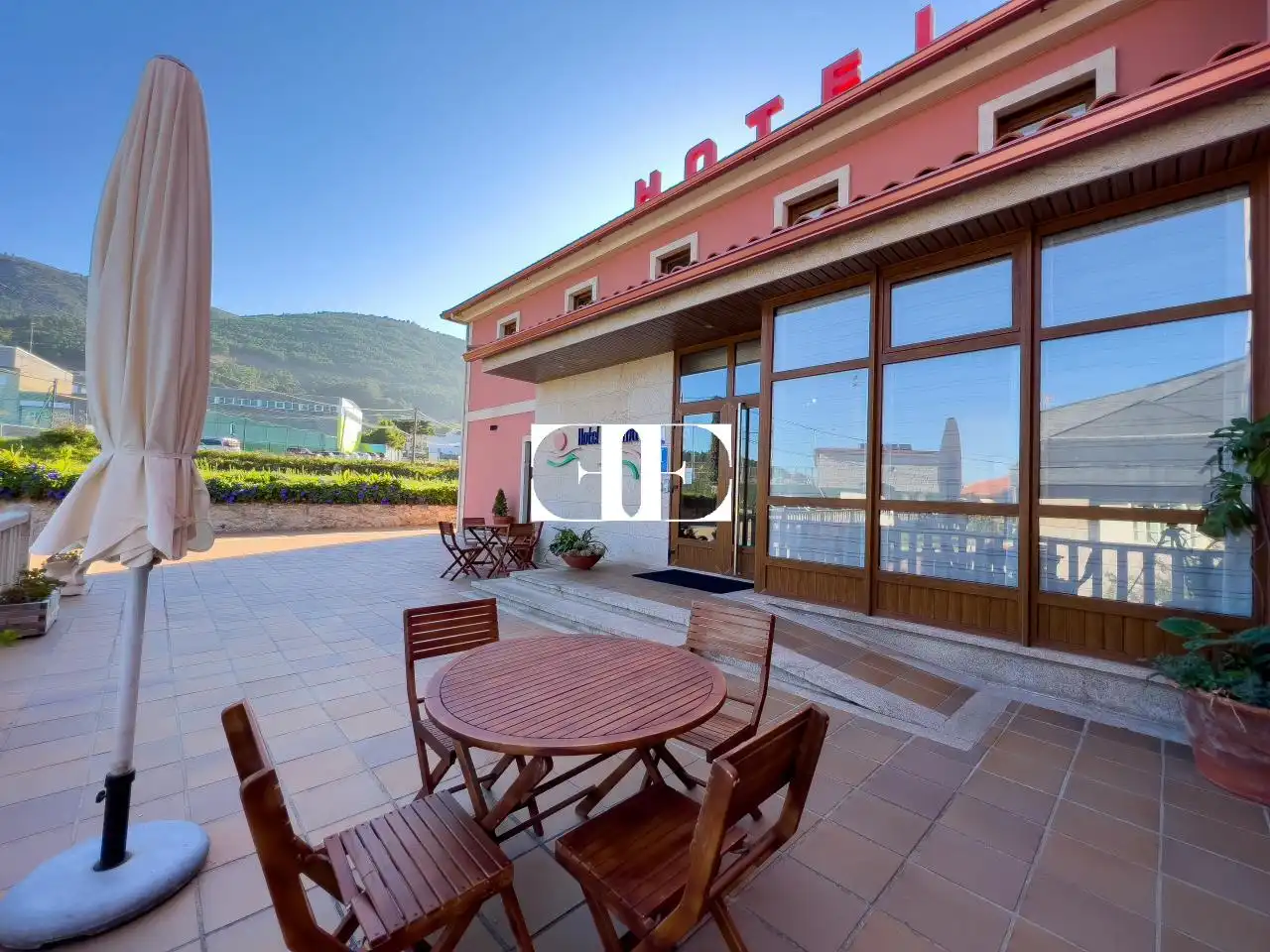 Buildings for sale in Oia