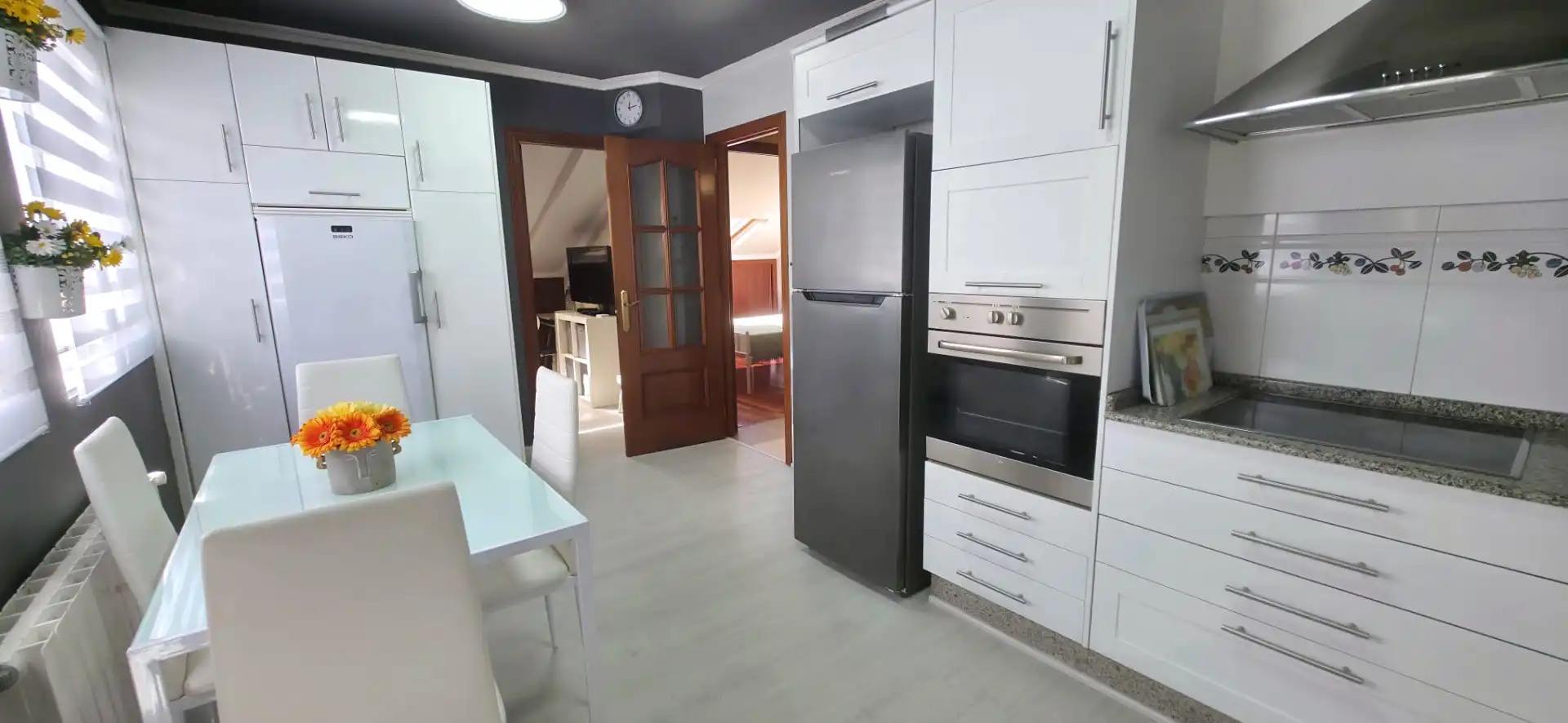 Kitchen of Attic for rent in Ferrol  with Air Conditioner, Heating and Furnished