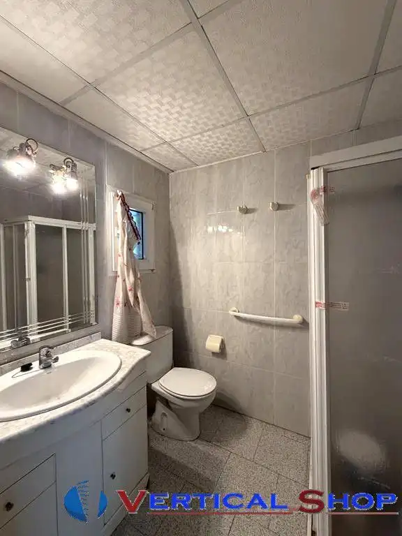 Bany de Casa o xalet en venda en Villena amb Aire condicionat