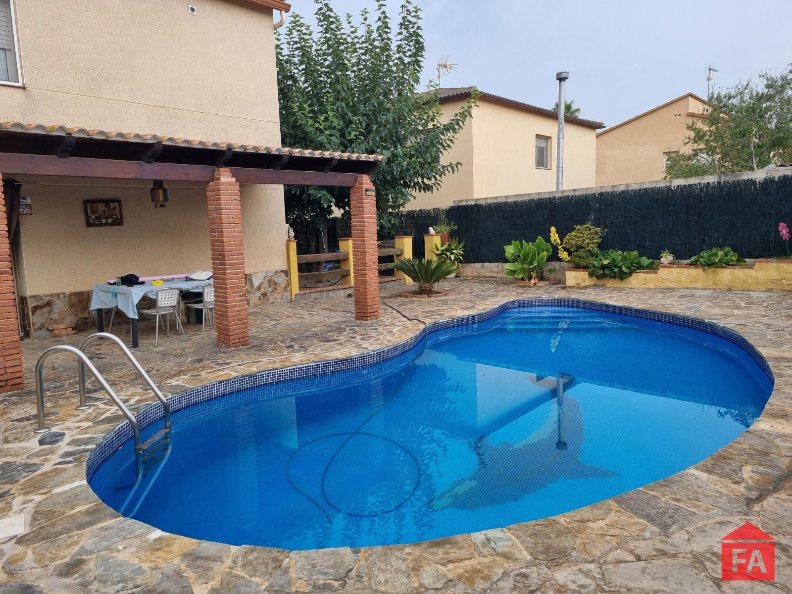 Piscina de Casa o xalet en venda en Sant Jaume dels Domenys amb Calefacció i Piscina