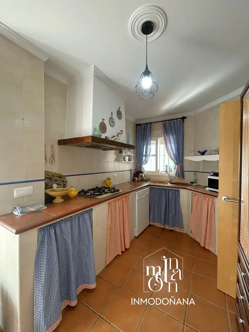 Cocina de Casa o chalet en venta en Almonte con Terraza, Trastero y Amueblado