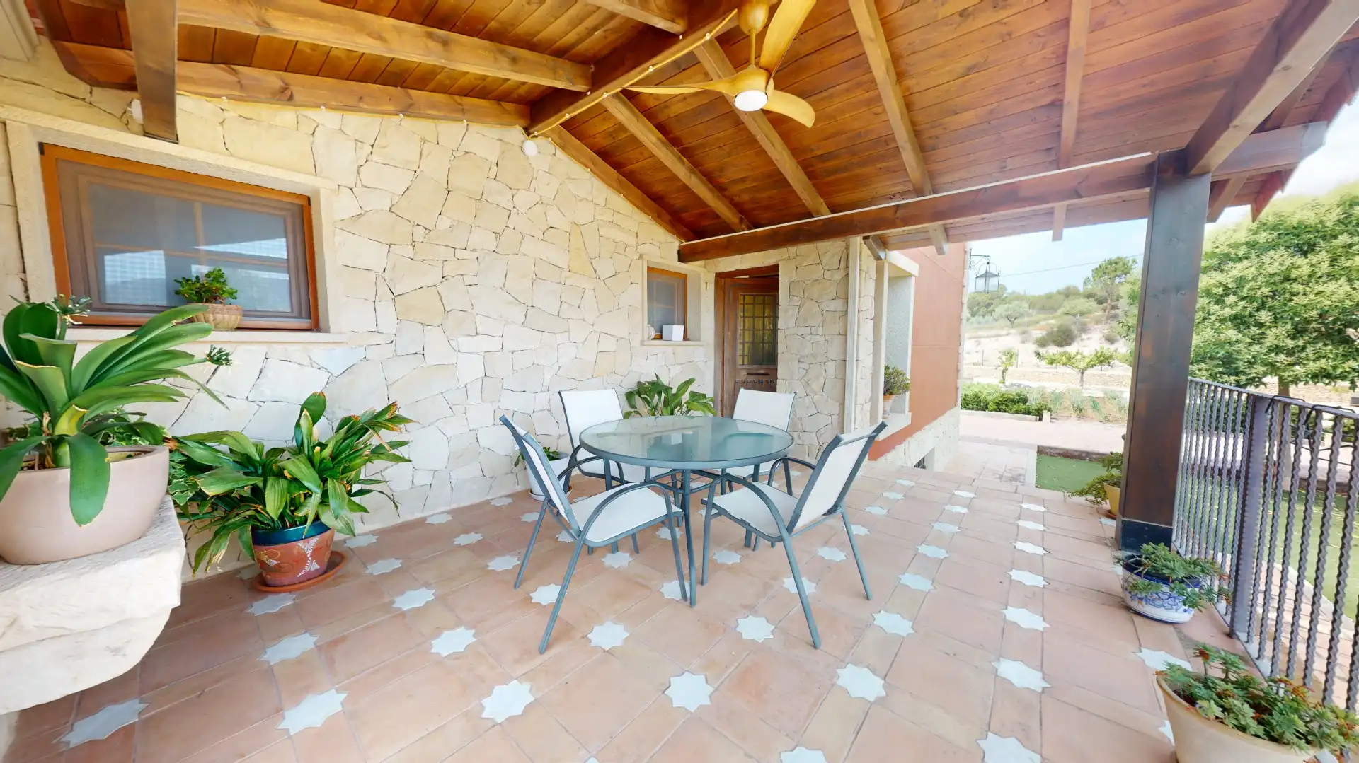 Terraza de Casa o chalet en venta en Monóvar  / Monòver con Aire acondicionado, Calefacción y Jardín privado