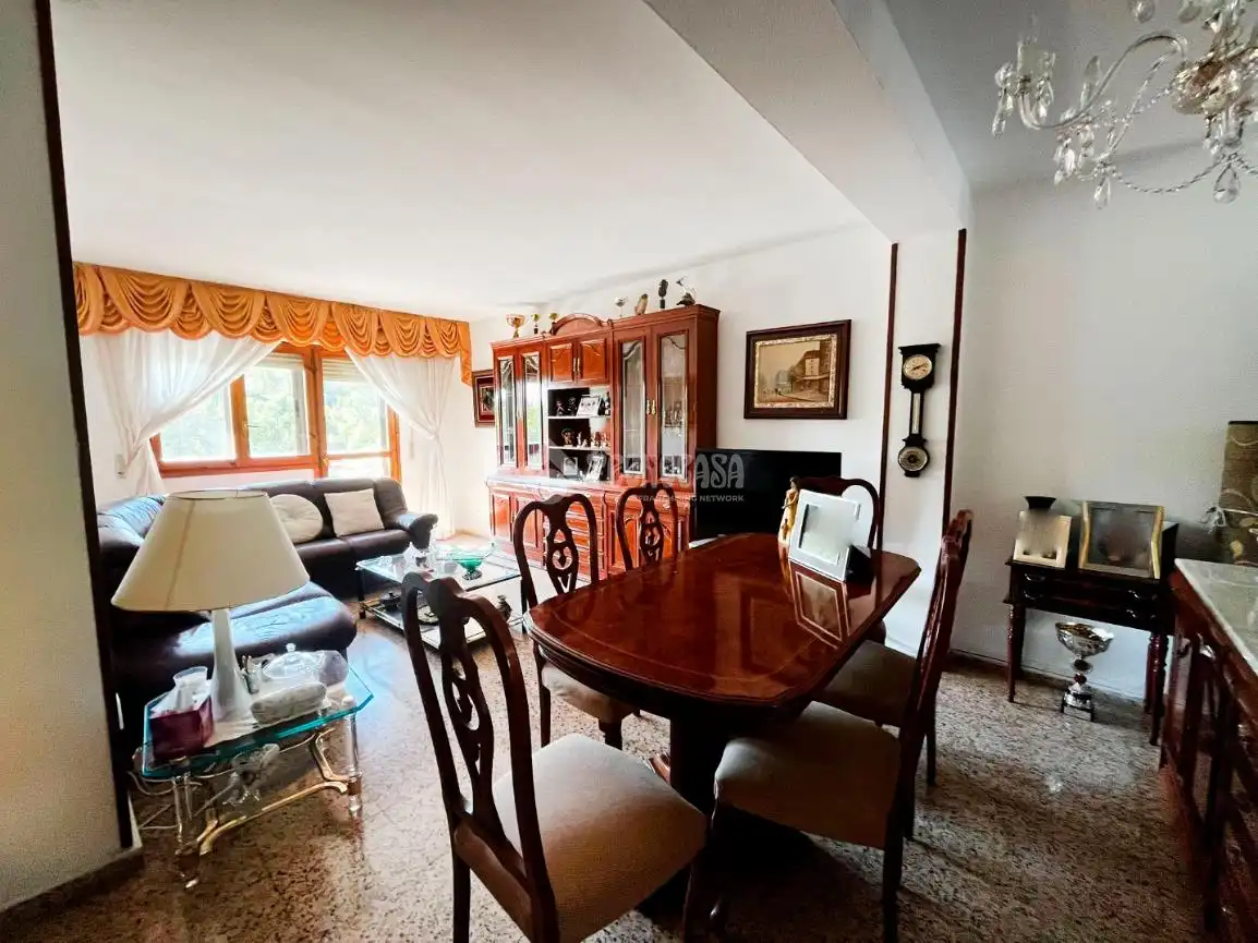 Comedor de Piso en venta en Utebo con Balcón