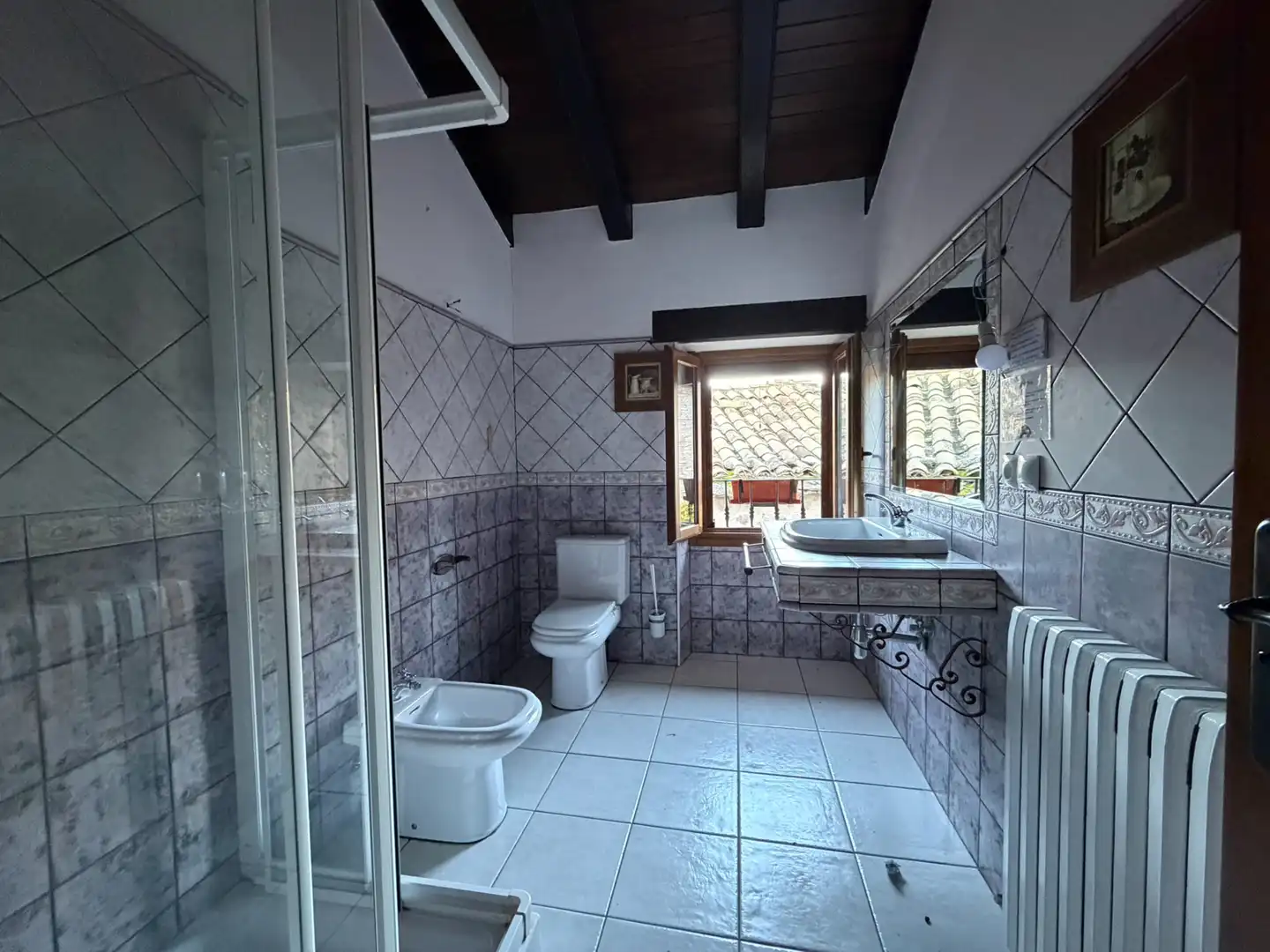 Badezimmer von Gebäude zum Verkauf in Las Peñas de Riglos