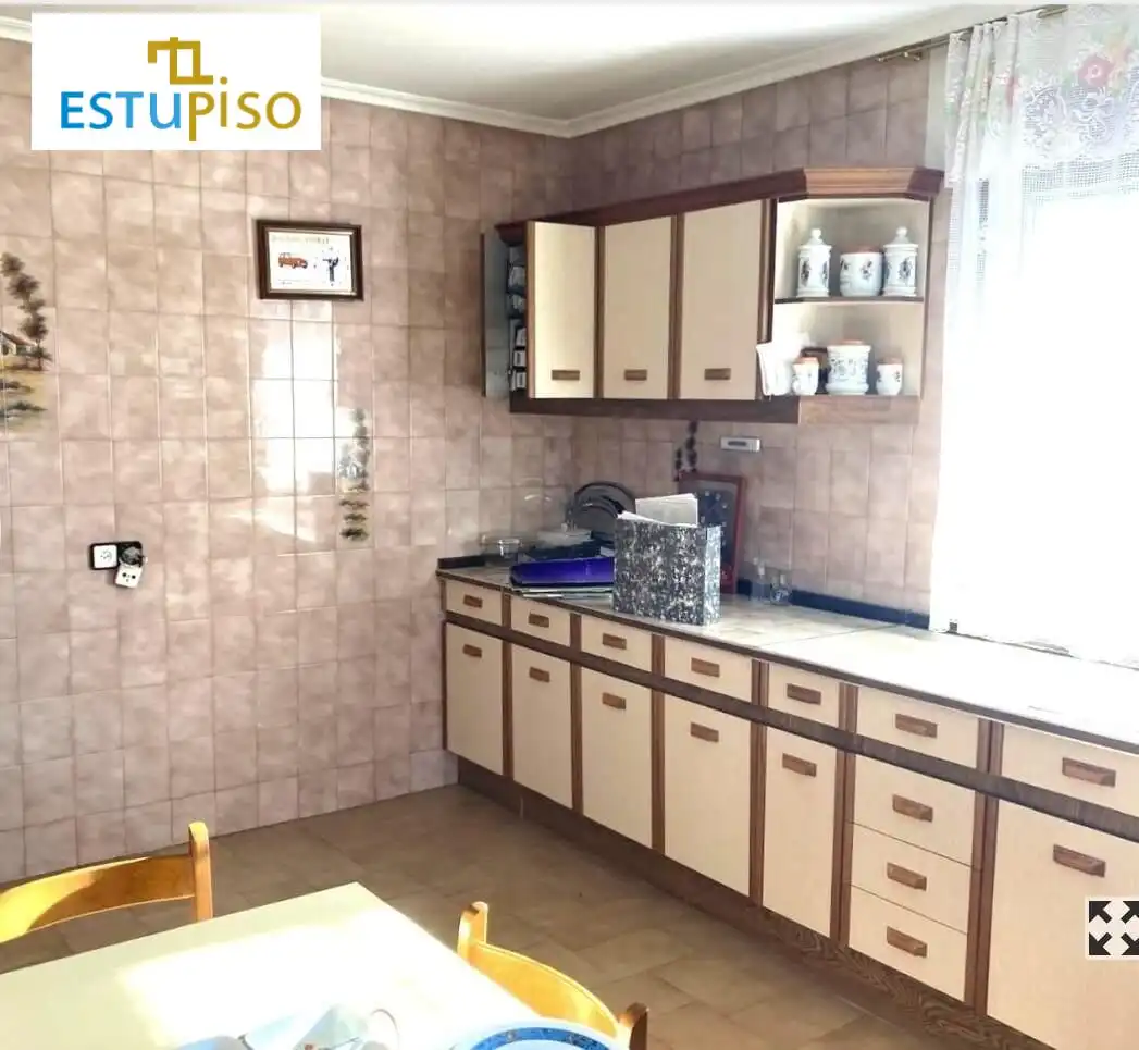Cocina de Residencial en venta en Mansilla Mayor