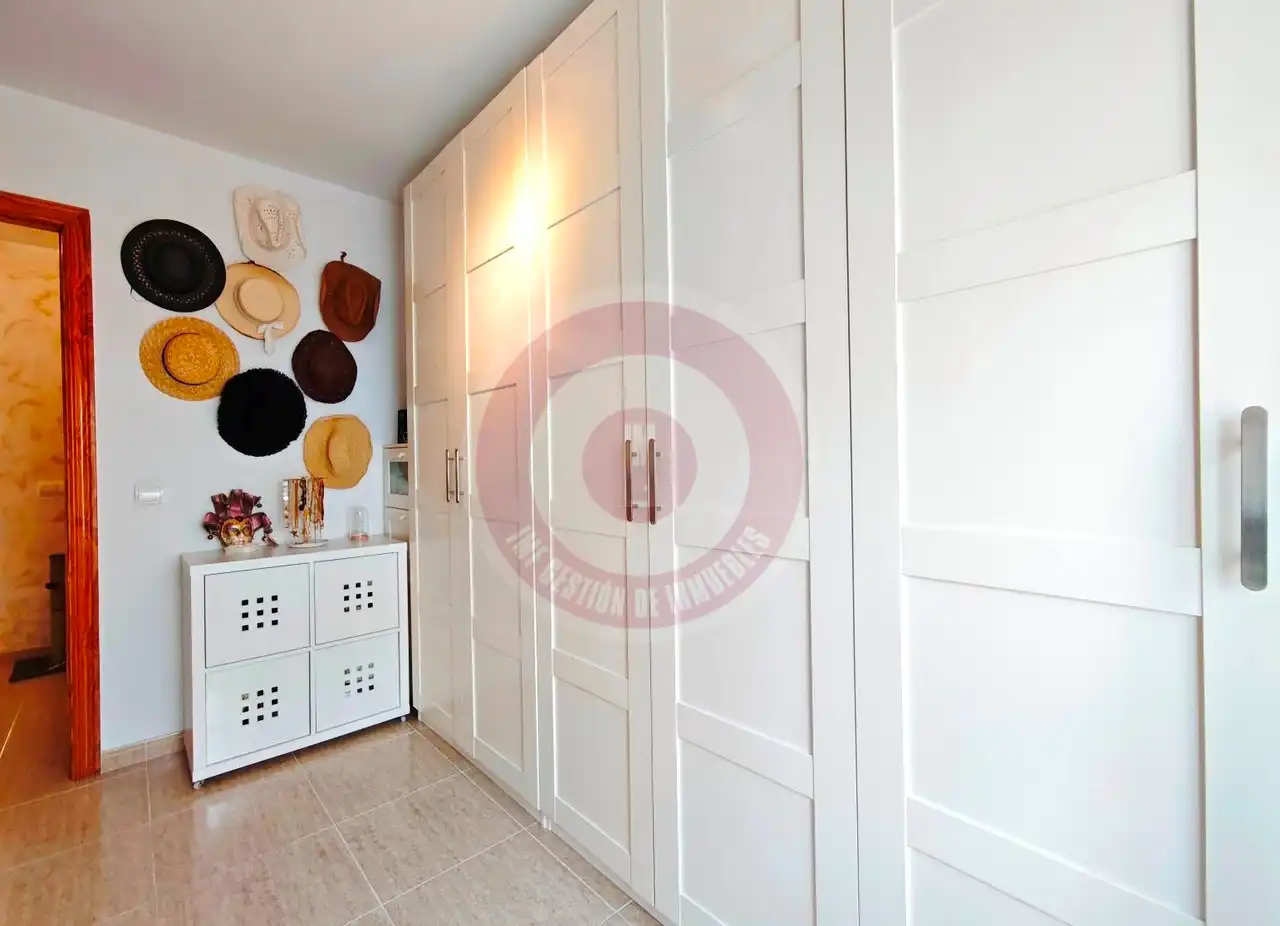 Habitación de Piso en venta en Vélez-Málaga con Aire acondicionado y Terraza