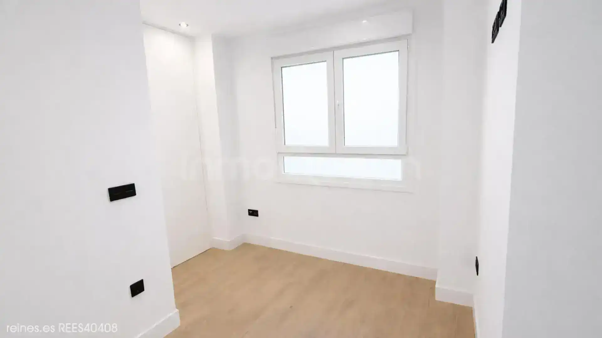 Wohnung zum Verkauf in Zaragoza mit Heizung, Terrasse und Möbliert