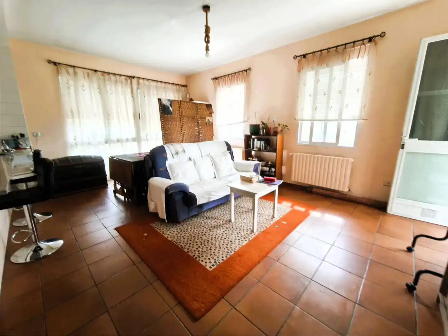 Sala d'estar de Casa o xalet en venda en Amoeiro amb Aire condicionat, Piscina i Balcó
