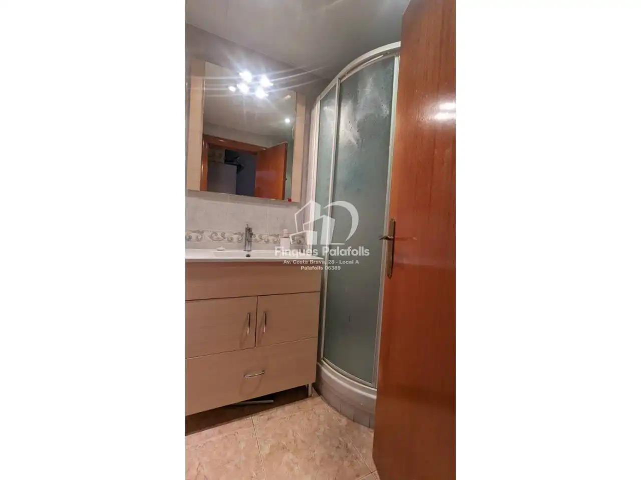 Bathroom of Flat for sale in Malgrat de Mar  with Heating, Terrace and Alarm