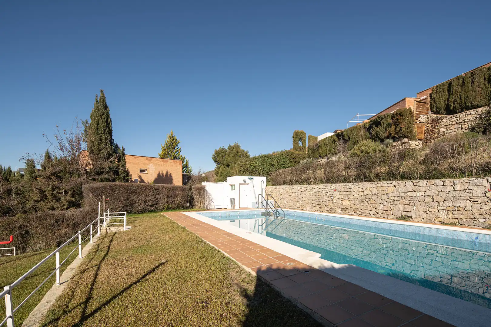 Piscina de Ático en venta en Cenes de la Vega con Aire acondicionado, Calefacción y Terraza