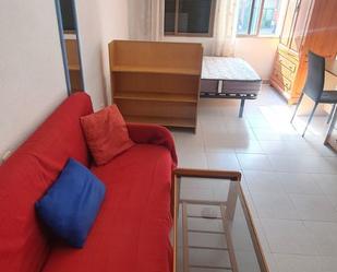 Bedroom of Study to rent in  Melilla Capital