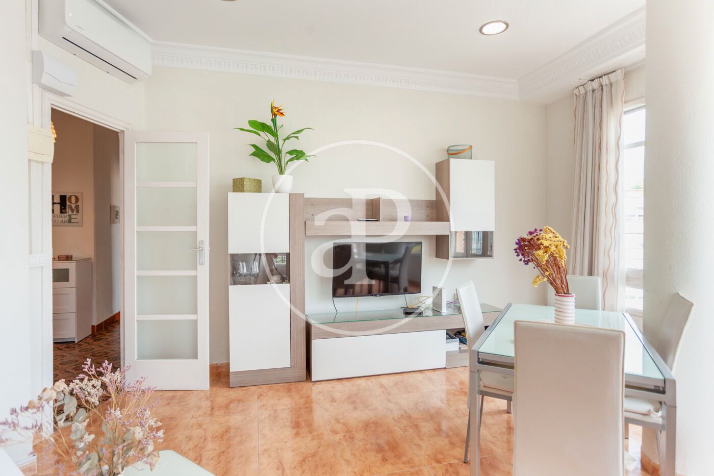 Pis de lloguer a Pl. del Baró de Cortés, Russafa