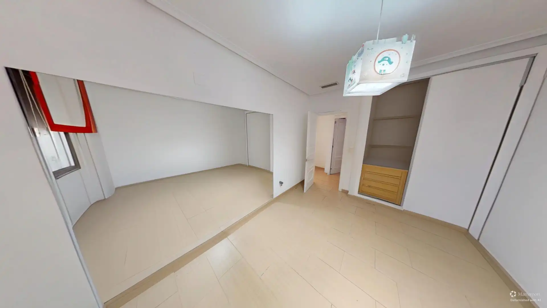 Wohnung zum Verkauf in Alicante / Alacant mit Klimaanlage, Heizung und Parkett
