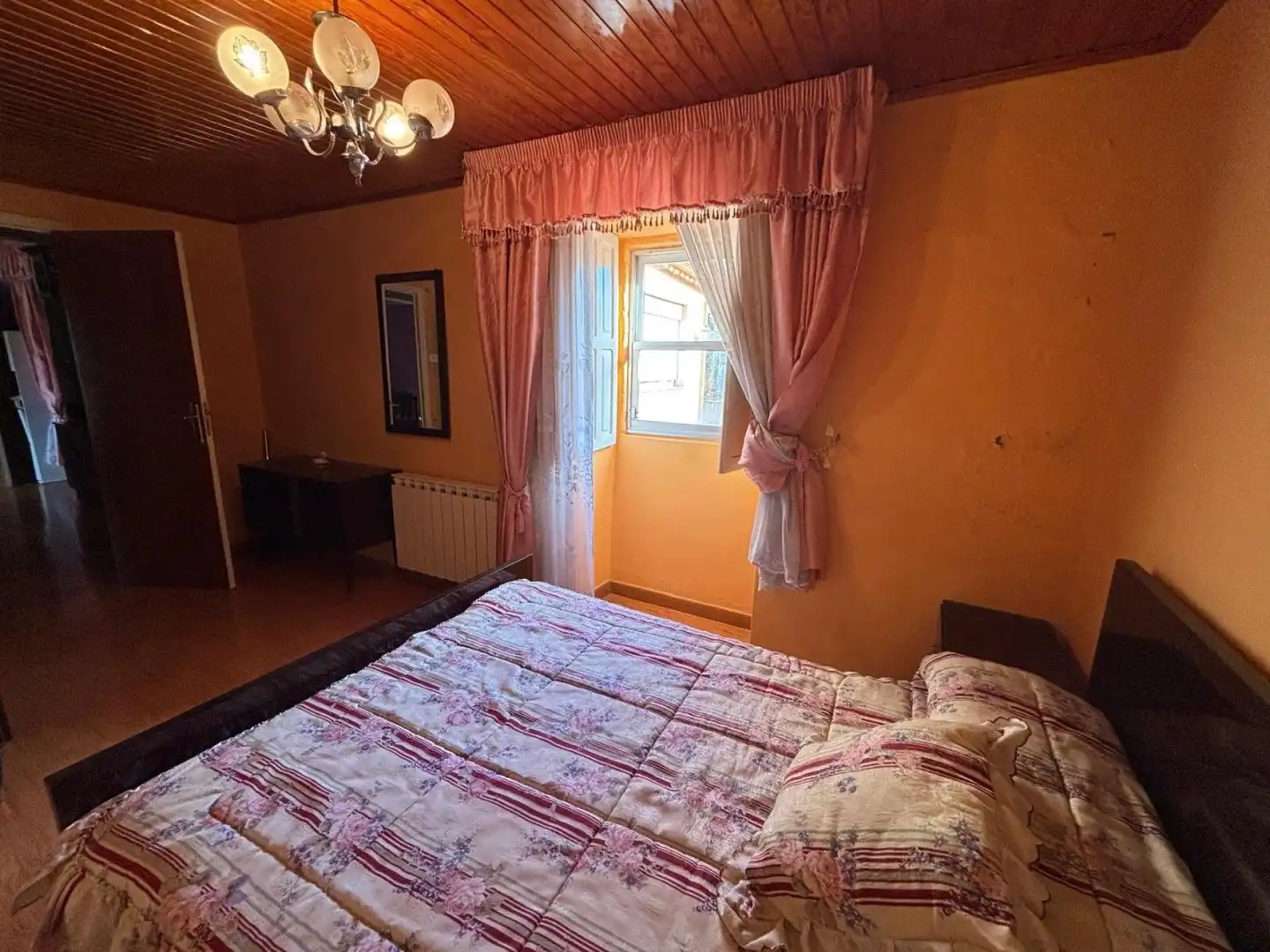Habitación de Finca rústica en venta en Arbo con Calefacción