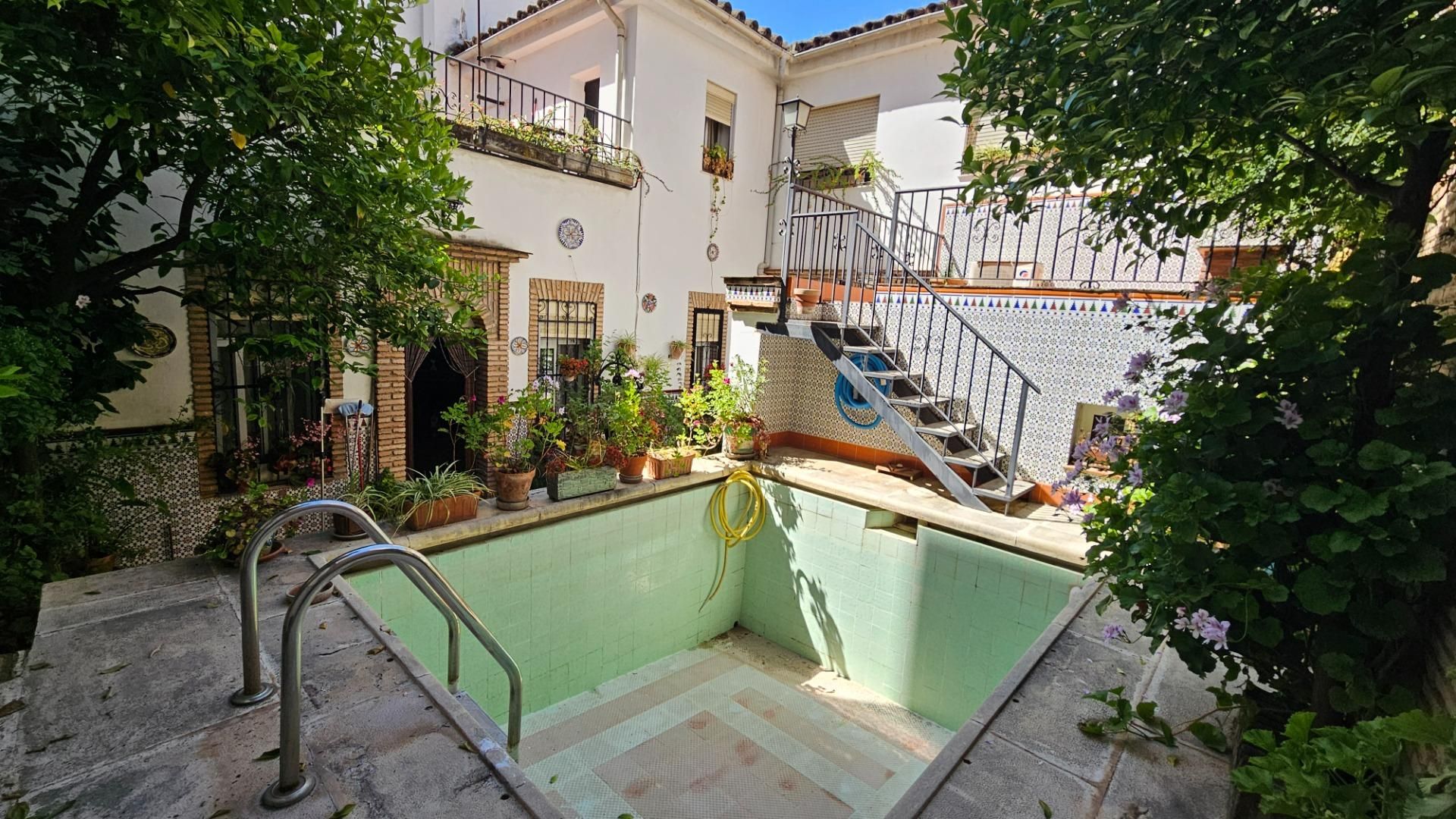 Jardí de Casa o xalet en venda en  Córdoba Capital amb Aire condicionat, Calefacció i Terrassa