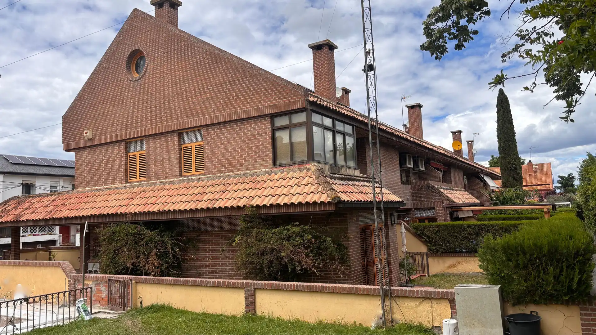Detached homes for sale in Calle Venus, Pozuelo de Alarcón, Spain, 2, Avenida Europa
