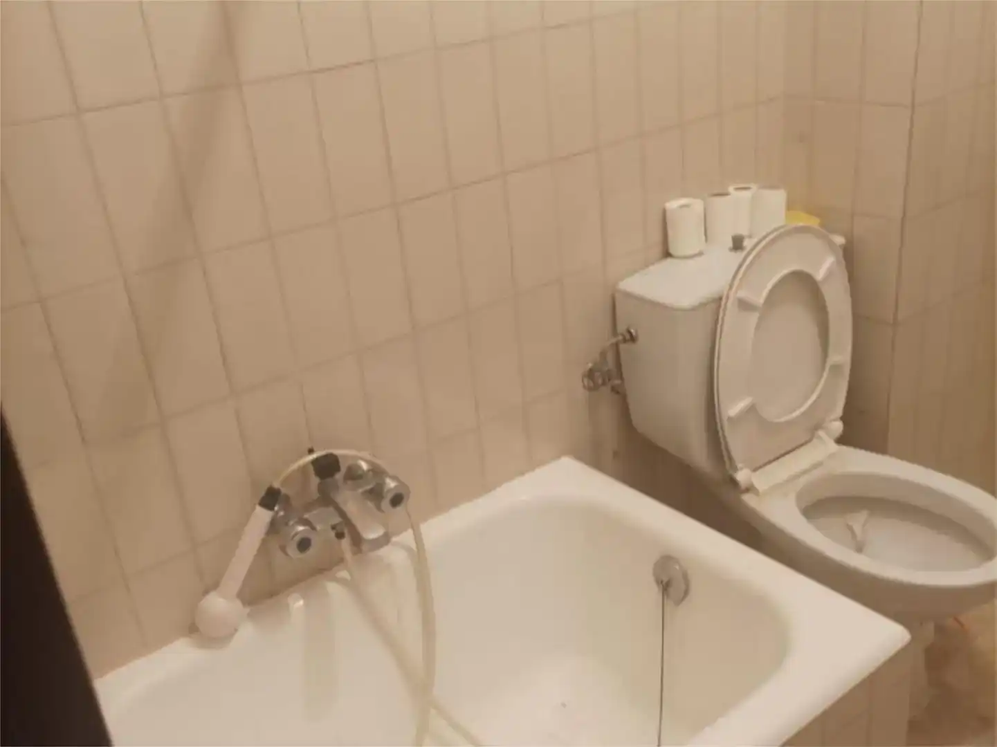 Bany de Pis en venda en Almaraz amb Aire condicionat, Traster i Piscina