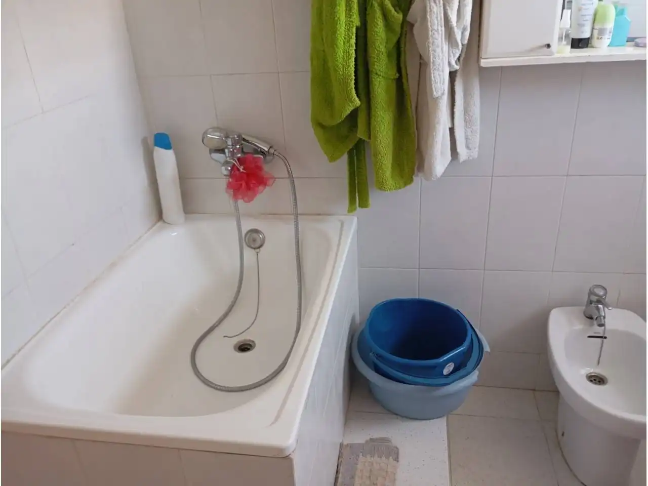 Bany de Casa o xalet en venda en Cunit amb Calefacció, Jardí privat i Terrassa