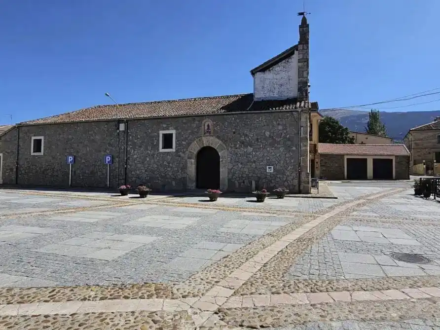 Vista exterior de Pis en venda en Santo Tomé del Puerto amb Jardí privat i Traster