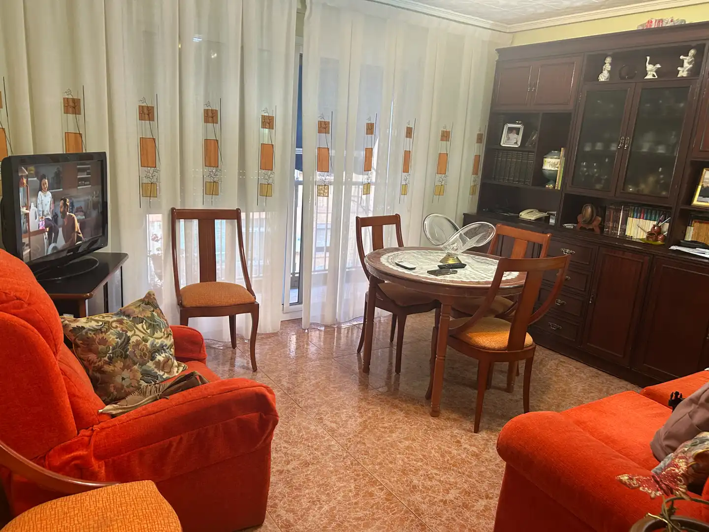 Comedor de Piso en venta en Quart de Poblet con Aire acondicionado, Horno y Lavadora