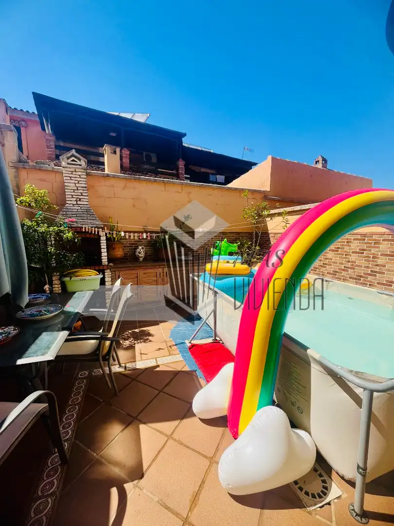 Terrace of Detached homes for sale in Algeciras