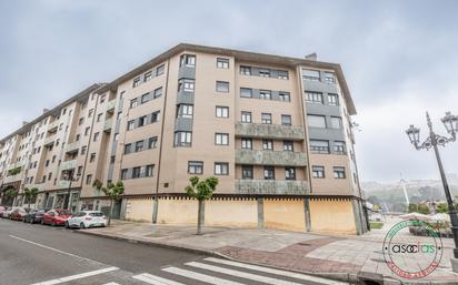 Exterior view of Flat for sale in Oviedo 