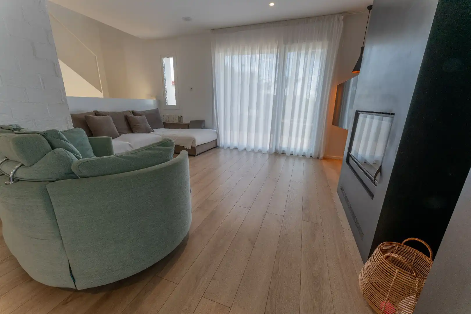 Sala de estar de Casa o chalet en venta en Petrer con Aire acondicionado, Calefacción y Jardín privado