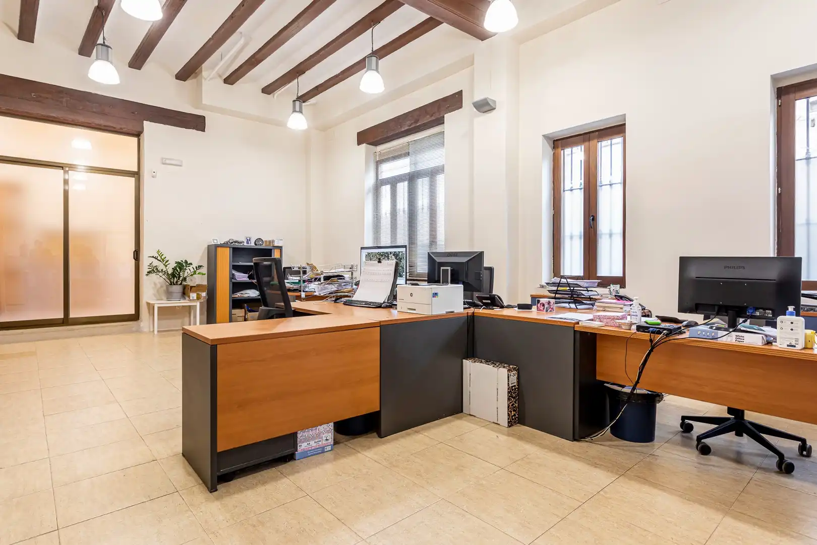 Commercial properties for sale in Valencia
