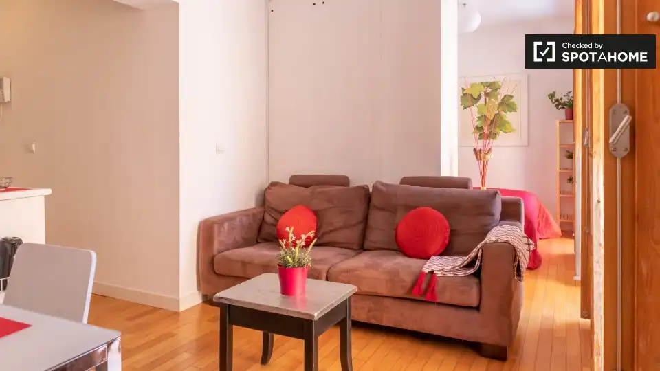 Flat with terrace to rent in Latina, imagen 2