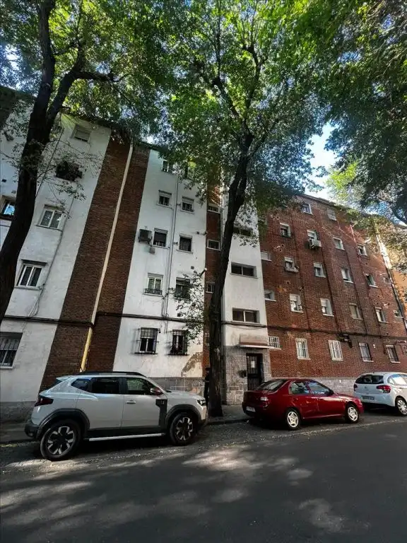 Exterior view of Commercial properties for sale in Villaverde