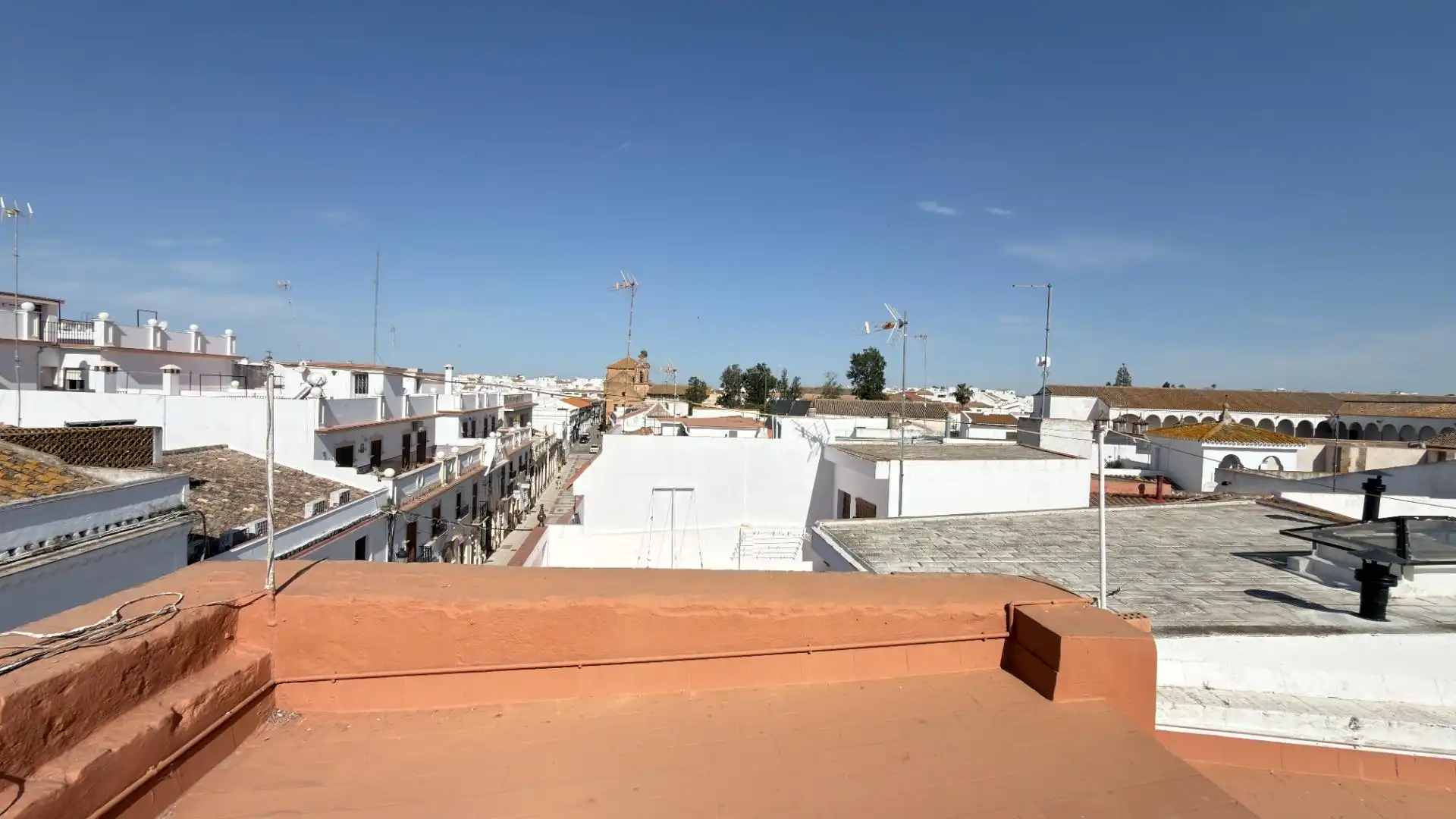 Vista exterior de Casa o chalet en venta en Moguer con Terraza y Balcón