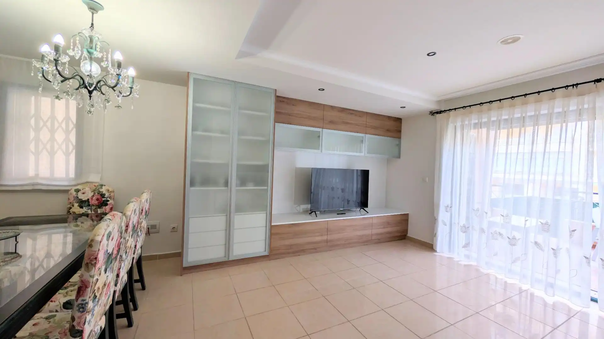 Sala d'estar de Casa o xalet de lloguer en Santa Pola amb Aire condicionat, Calefacció i Jardí privat