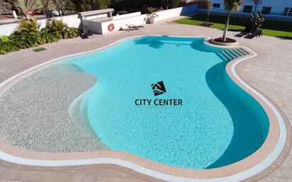Swimming pool of Flat to rent in Arona  with Furnished