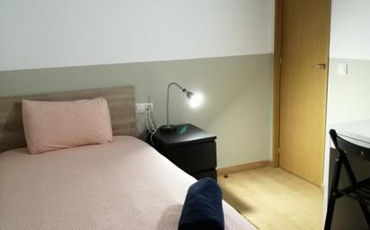 Bedroom of Apartment to share in  Barcelona Capital  with Furnished, Oven and Washing machine