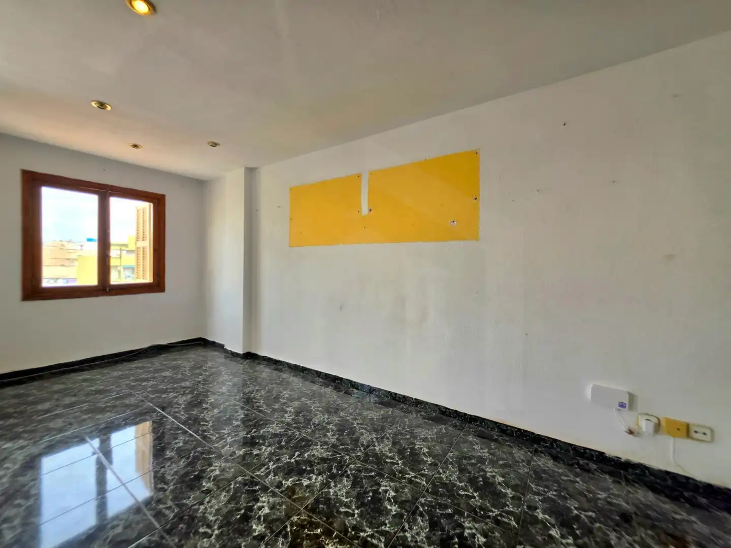 Flat with terrace for sale in Carrer Carrer Lluís Martí, imagen 6