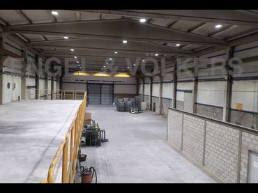 Nave industrial in vendita a Piera