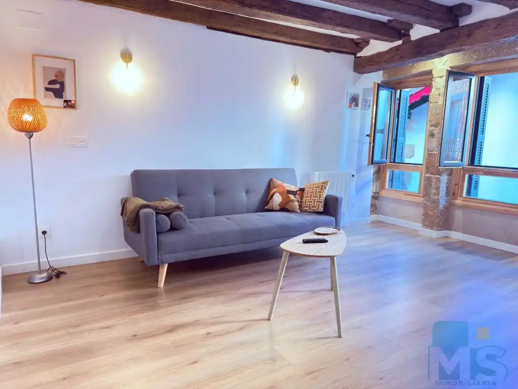 Sala de estar de Piso en venta en Pasaia con Amueblado