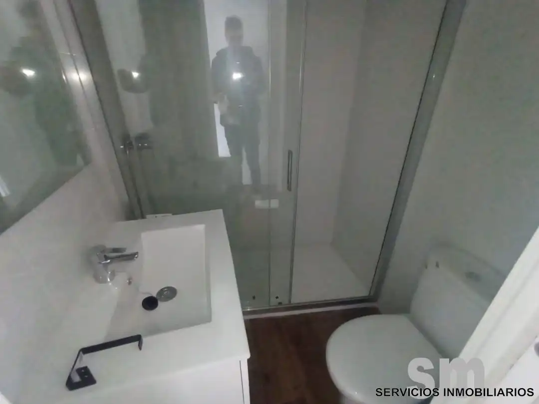 Bathroom of Flat for sale in Ubrique