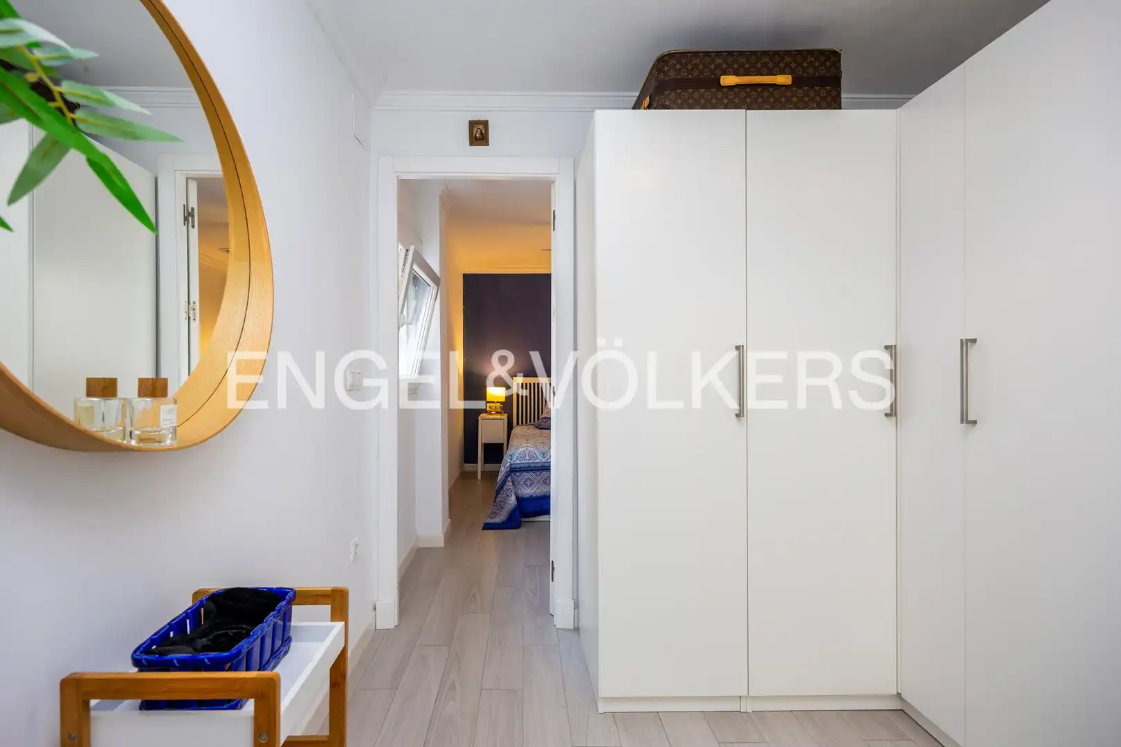 Piso en venta en Cádiz con Calefacción, Amueblado y Balcón