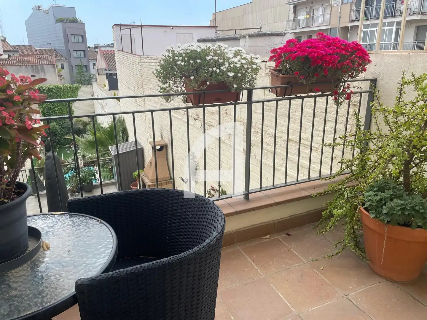Balcony of Houses for sale in Terrassa  with Air Conditioner, Heating and Private garden